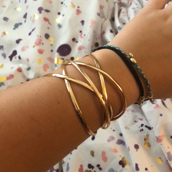 NEW ✨Metallic Braided Wide Cuff Bracelet - Picture 2 of 6